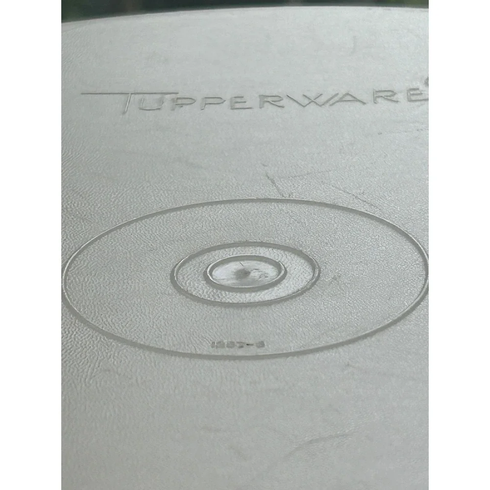 Vintage Tupperware Cake Taker Harvest Gold Round Carrier 1256 1257 1258 USA